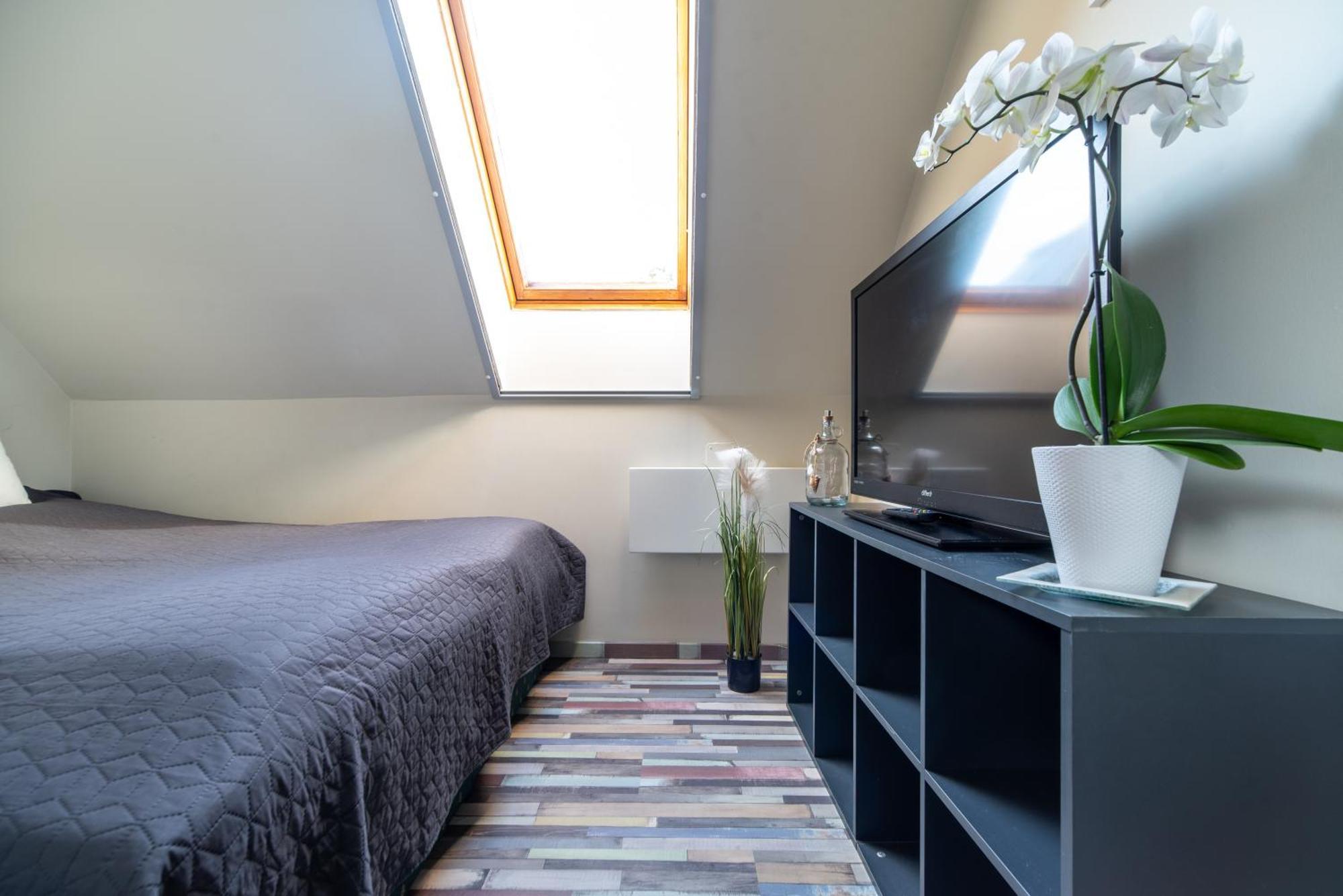 Buzavirag Apartman Кестхей Экстерьер фото